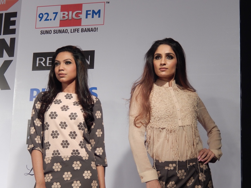 "Jabong Online Fashion Week" sings-off with much ardor and panache at the gala grand finale