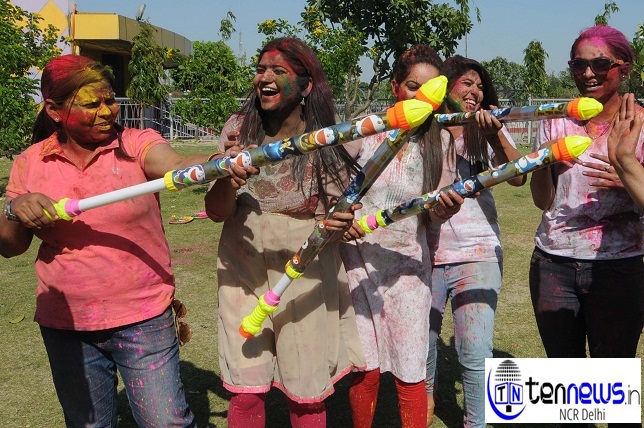 holi at GIP