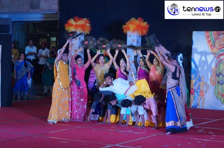 cultural-program-at-amity-university