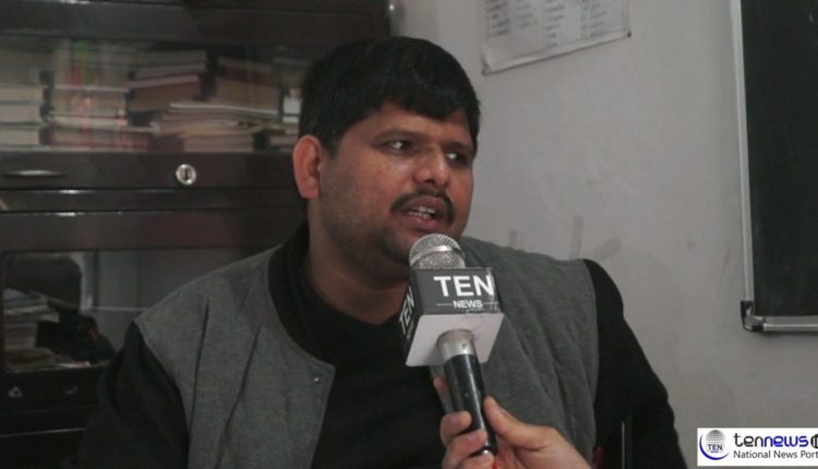 ग्रेटर नोएडा में गरीब बच्चों को शिक्षित करने का प्रण लेकर लगातार आगे बढ़ रहे अवधेश पांडेय से टेन न्यूज़ ने की ख़ास बातचीत