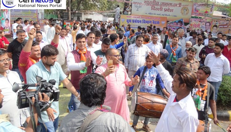 Northeast Elections 2018: BJP Delhi Pradesh Workers Celebrates Historic Victory of Nagaland and Tripura
