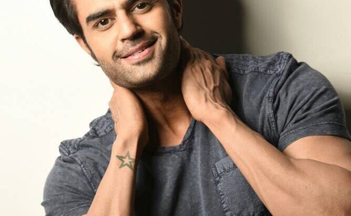 Manish Paul Awarded with Dada Saheb Phalke Award