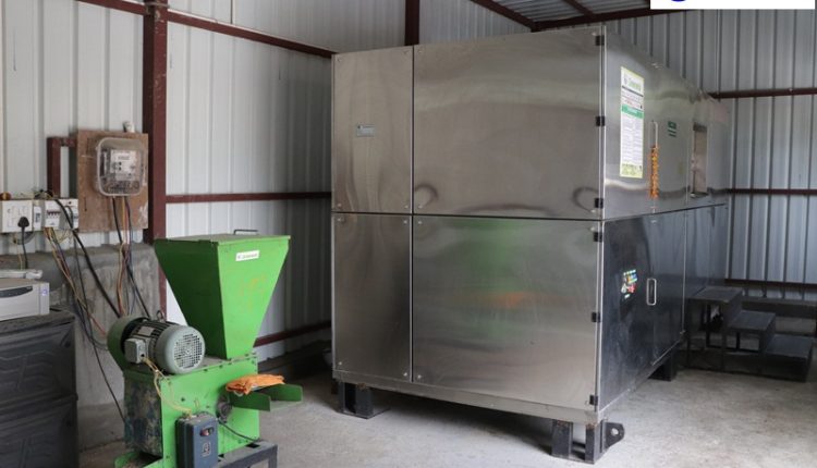 Noida Authority Empowers RWA's to Become Cleanliness Icon, Sector-15 A showcases viable model of garbage decomposition