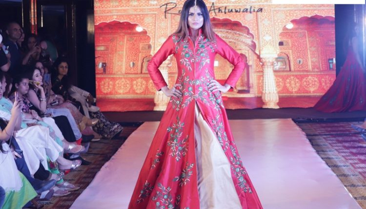 Photo Highlights: Rosy Ahluwalia's Fashion Show 'Khadi in Bridal Couture'