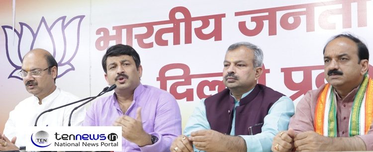 BJP Delhi Chief Manoj Tiwari Slams Arvind Kejriwal over sewarage deaths in Delhi