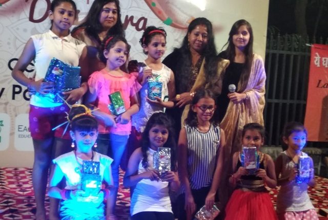 दशहरा फेस्ट में बच्चों ने डांस और संगीत के हुनर से लोगों को किया प्रभावित