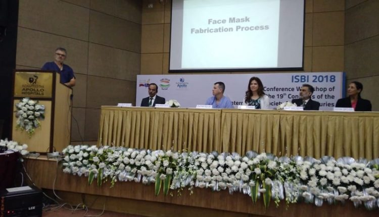 Indraprastha Apollo Hospitals organised a pre-congress workshop on ‘Face Mask’