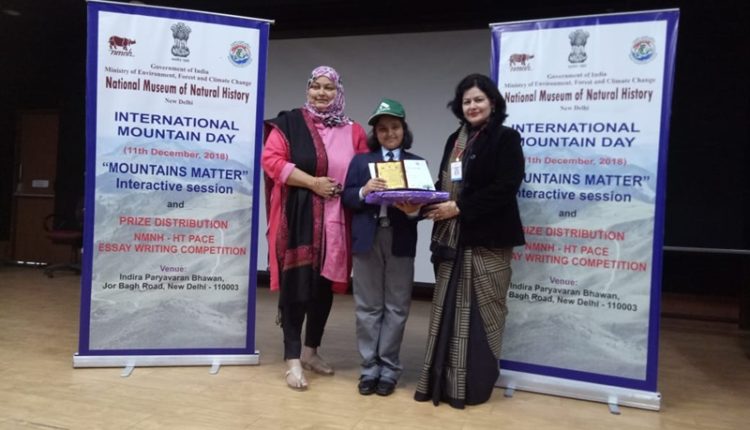 Ryanite Ameishi Raghu Awarded at HT Peace Essay Writing Competition