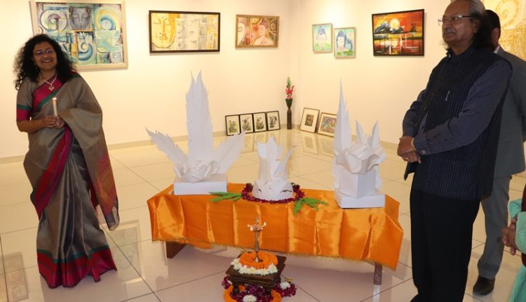 Pinting Exhibition In Noida By Varsha Keshavrao Lad