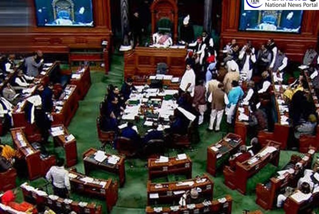सवर्णों को 10 प्रतिशत आरक्षण देकर मोदी ने चलाया ब्रम्हास्त्र , आम जनता ने दी बेबाक राय
