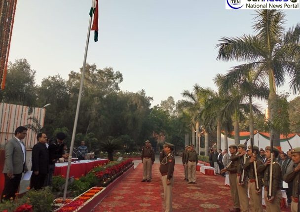 Noida Authority Unfurls Tricolour on Republic Day, Officers Administered Oath of Allegiance to the Republic of India