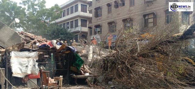 Four-Storeyed Commercial Building Collapsed in Karol Bagh, Delhi : No casualties reported!