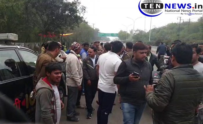 6 Lakhs Rs Looted in Daylight, Criminal Activities Raging in Noida