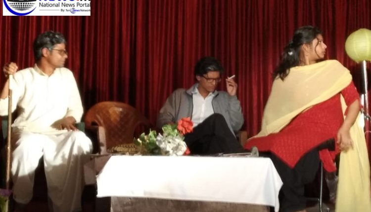 Three day long Drama festival starts in Noida, amazing performances by artists