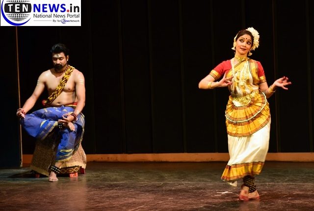 In Mohiniyattam Collective Samvaad, Dances of different traditions receives huge applauds