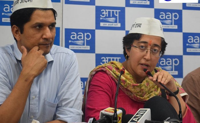 AAP's East Delhi contestant Atishi Marlena files Criminal Complaint against Gautam Gambhir ! Watch Video