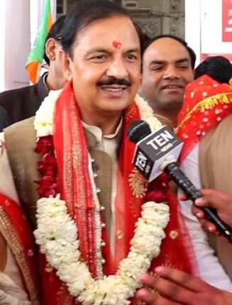 डॉ महेश शर्मा की मजबूत दावेदारी के बीच लोकसभा चुनाव 2019 के लिए गौतम बुद्ध नगर में सरगर्मियां तेज