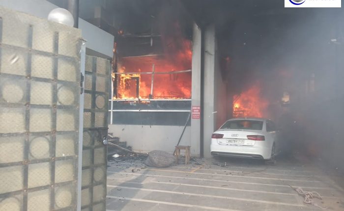 Fire breaks out at Garment Company in Noida’s Sector 63, No Casualties