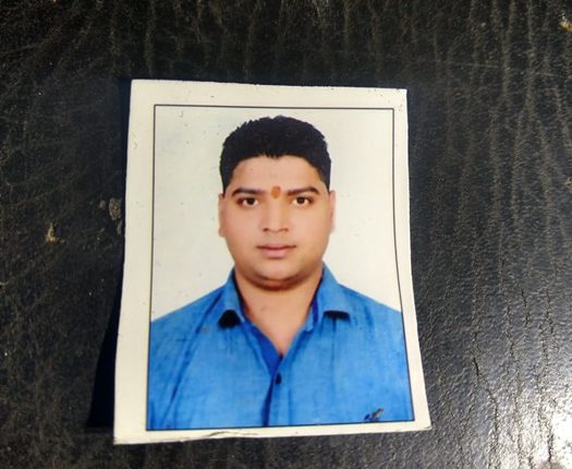 दिल्ली में बदमाशों ने व्यापारी को गोलियों से भूना , मौके पर हुई मौत , पुलिस जाँच में जुटी