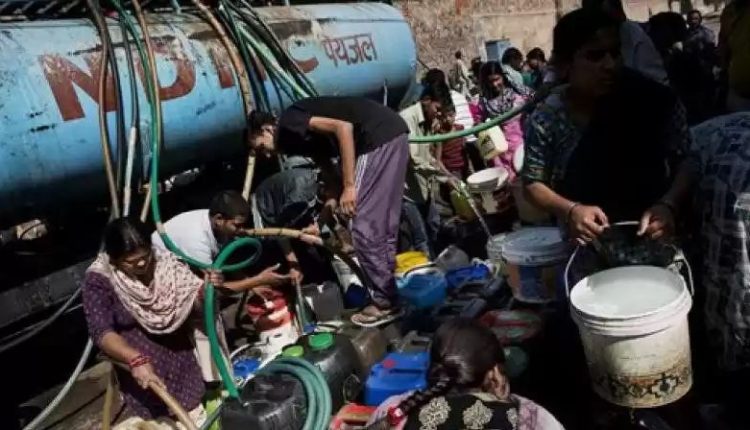 No piped water for unauthorized colonies in Delhi due to non availability of NOC's