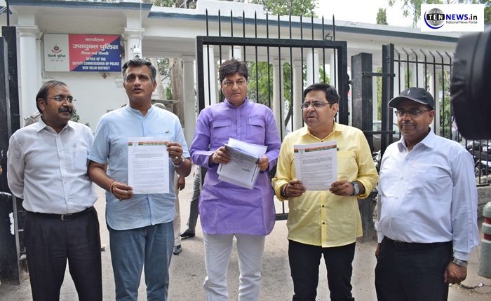 BJP accuses Aam Aadmi Party of doing Rs 2000 cr fraud in classroom construction in Delhi schools