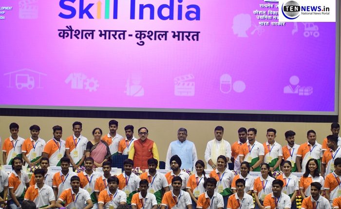 स्किल इंडिया डेवलपमेंट के 4 वर्ष हुए पूरे, विभिन्न कंपनियों के साथ एमओयू किए गए साइन