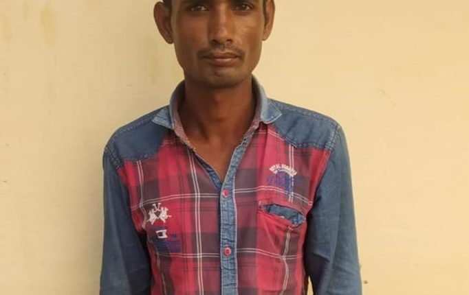 एसटीएफ नोएडा यूनिट ने गिरफ्तार किया 50 हजार का इनामी बदमाश, 11 साल से था फरार