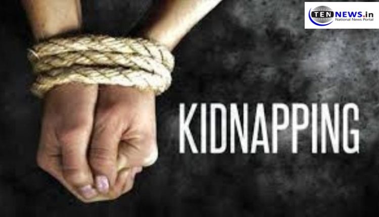 23 year old boy kidnapped in broad daylight in Delhi, police investigation underway