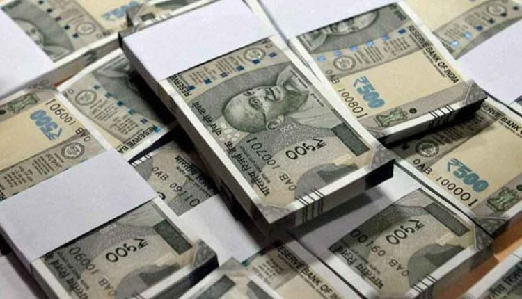 noida-big-fraud-in-the-name-of-10-return-every-month