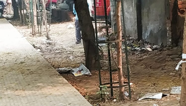 open-defecation-in-noida-sector-9