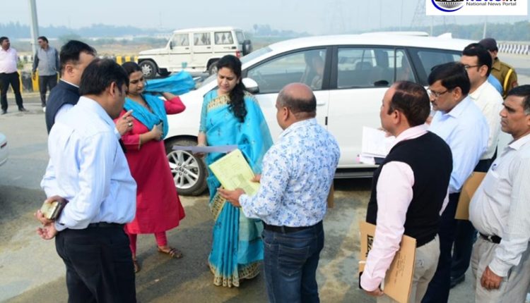 Noida CEO Ritu Maheshwari inspects development work in sectors, issues directives