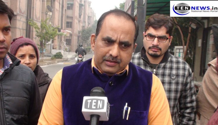 Noida-sector-105-residents-facing-water-shortage