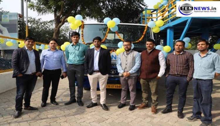 BPCL-starts-first-mobile-petrol-pump-in-noida