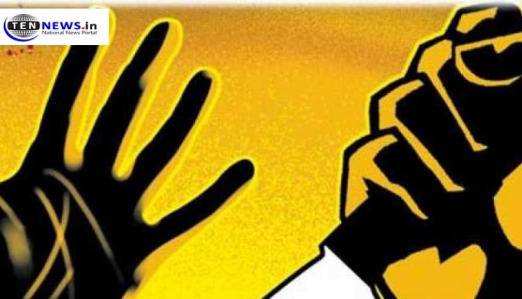 Father-son-killed-with-knife-in-Delhi