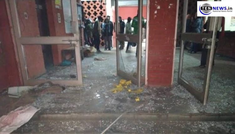 Delhi Police registers first FIR in JNU violence, security beefed up