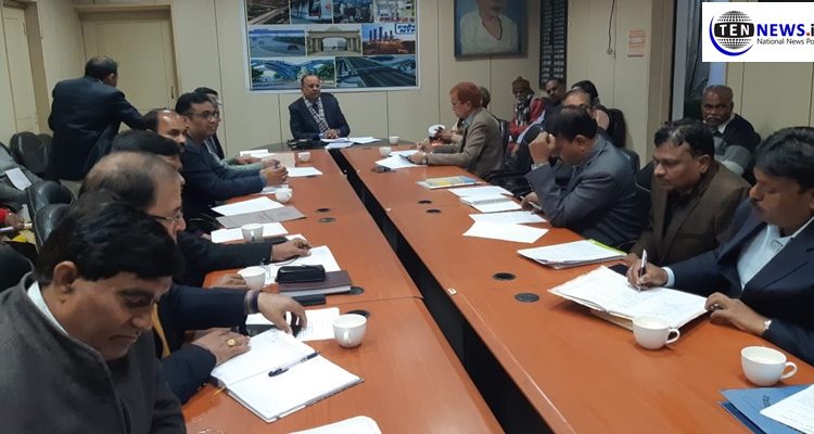 district-magistrate-holds-important-meeting