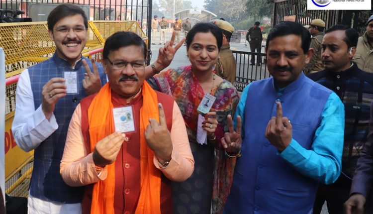 BJP Leader Shyam Jaju interacts with Ten news after casting his Vote! Calls Kejriwal big 'Cheat'