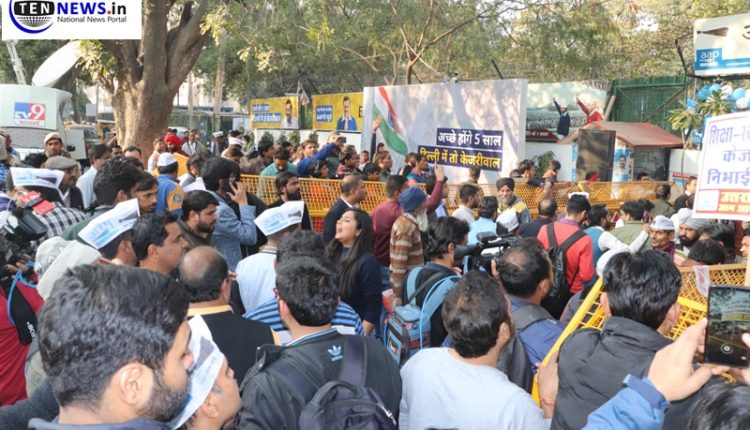 AAP takes 'sweep' at BJP's dream of returning to power after 21 years