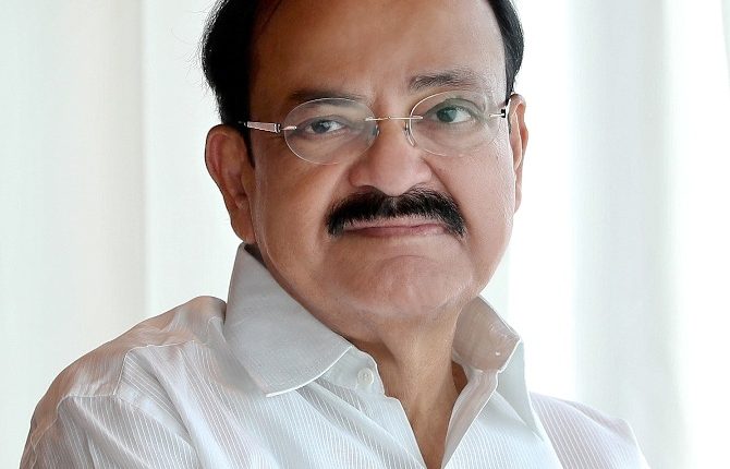 Venkaiah_Naidu_official_portrait