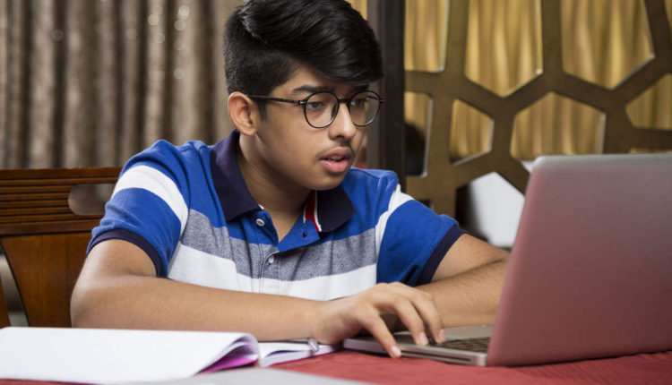 students-online-getty