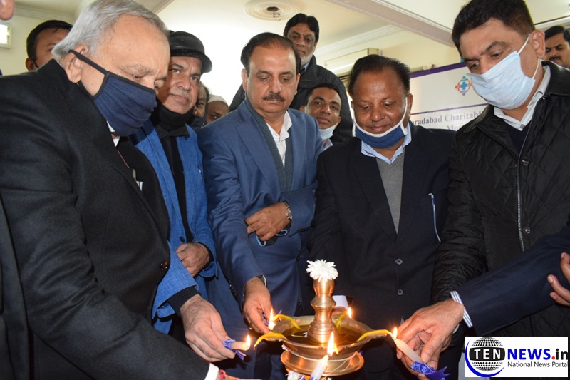 Photo Highlights of Mask and Sanitiser distribution by Chief Guest Dr