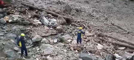 उत्तरकाशी में बादल फटा, आठ लोग लापता